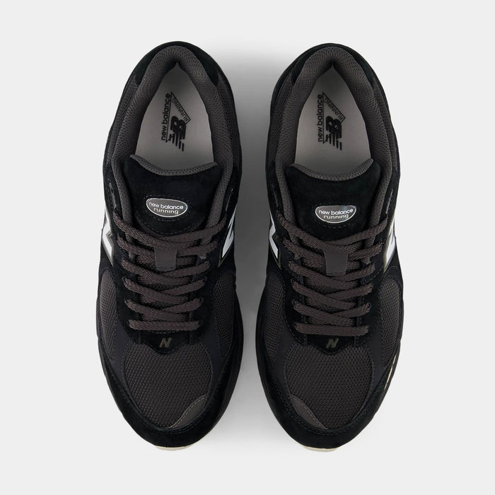 2002R Mens Running Shoes (Black/Timber Wolf/White)