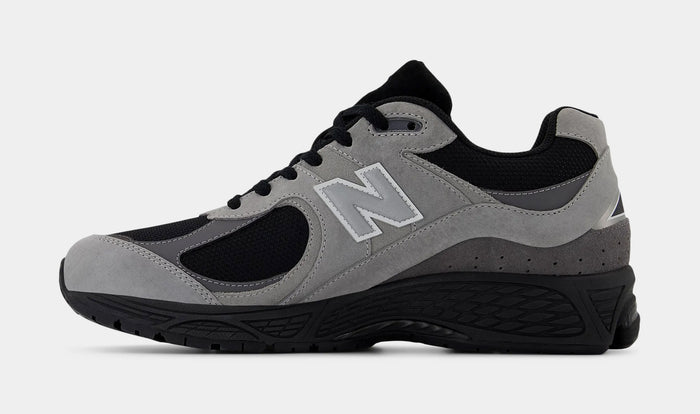 2002R Mens Running Shoes (Grey/Black)