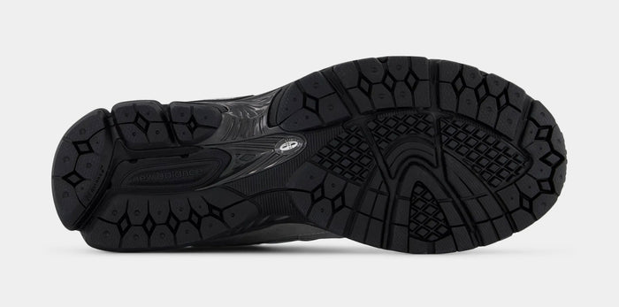 2002R Mens Running Shoes (Grey/Black)