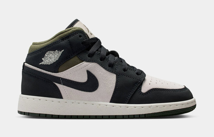 Air Jordan 1 Mid SE Grade School Lifestyle Shoes (Light Orewood Brown/Medium Olive/Sail/Off Noir)
