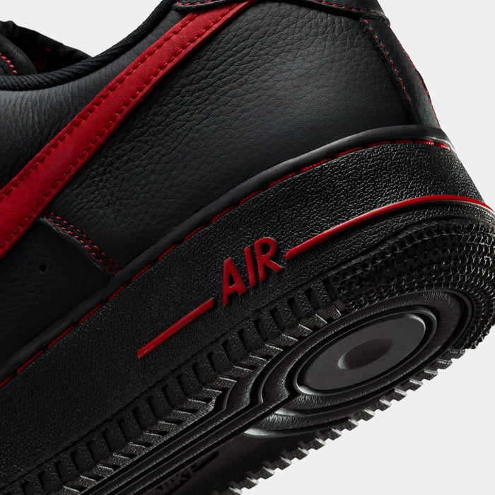 Air Force 1 Low '07 LV8 Bred Mens Lifestyle Shoes (Black/Black/University Red)
