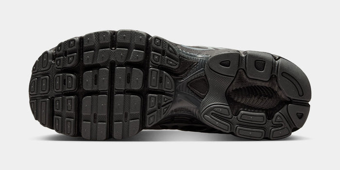 Air Max Moto Womens Running Shoes (Black/Silver)