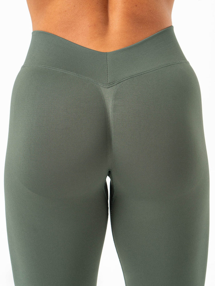 Boost V Back Leggings - Moss Clothing Ryderwear