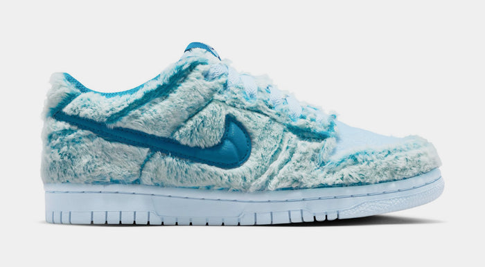 Dunk Low Abominable Snowman Grade School Lifestyle Shoes (Blue)