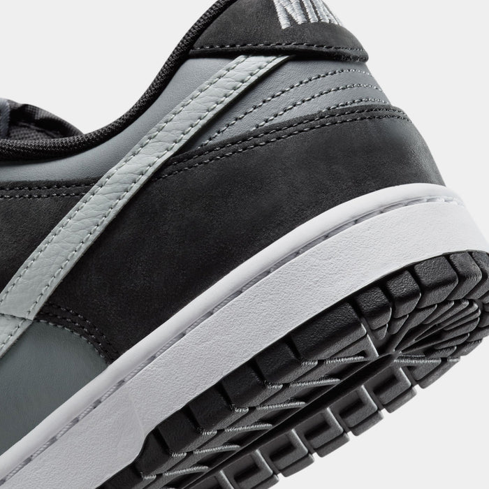 Dunk Low Mens Lifestyle Shoes (Black/Light Smoke Grey/Smoke Grey/White)