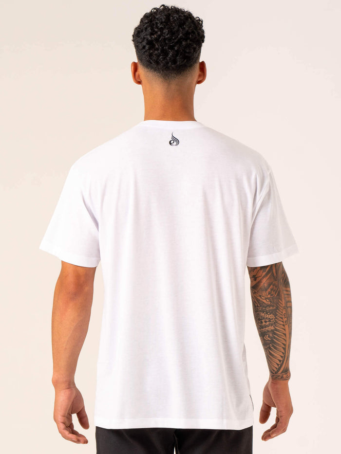 Emerge Oversized T-Shirt - White Clothing Ryderwear