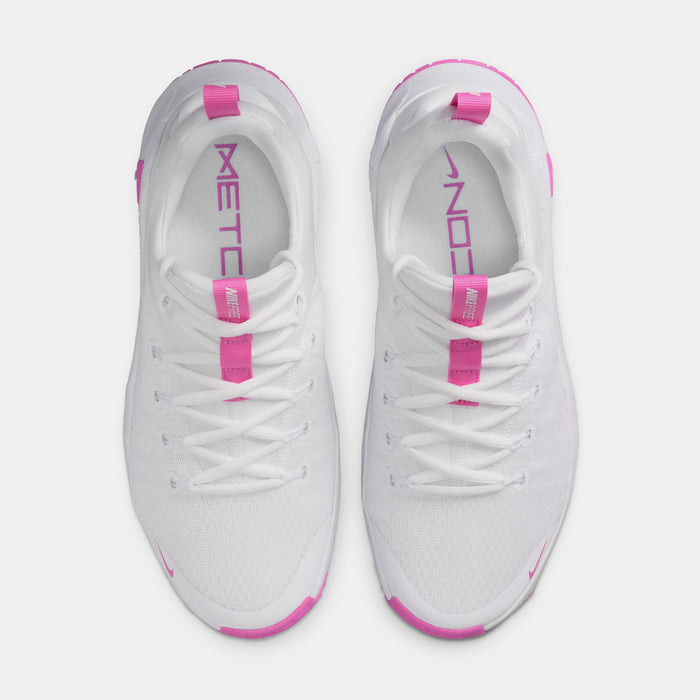 Free Metcon 6 Womens Running Shoes (White/Playful Pink)