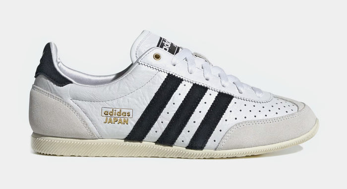 Japan Womens Lifestyle Shoes (Cloud White/Core Black/Gold Metallic)