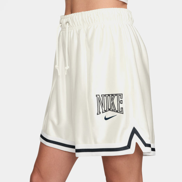 Loose 6" Mid Rise Satin Womens Shorts (Sail/Armory Navy/Armory Navy)