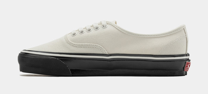 LX Authentic Mens Lifestyle Shoes (White/Black)
