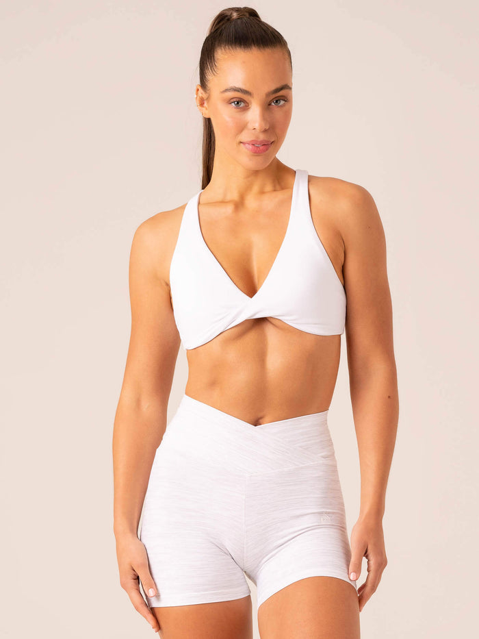Momentum Twist Sports Bra - White Clothing Ryderwear