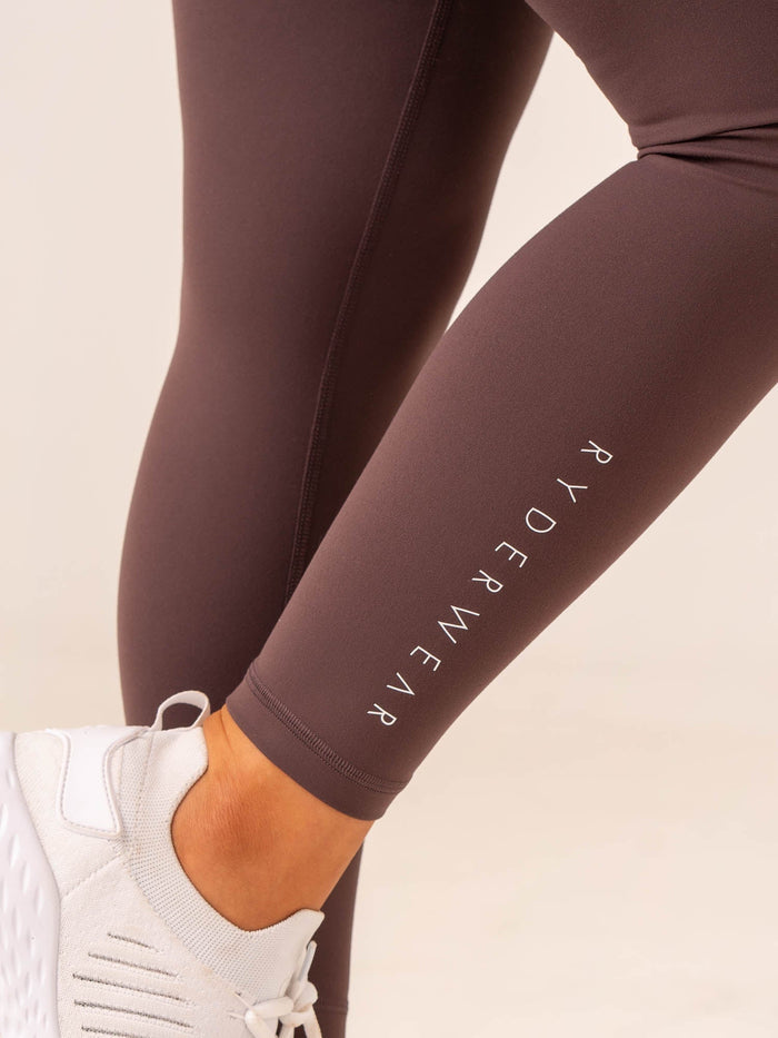 NKD V Scrunch Leggings - Plum Clothing Ryderwear