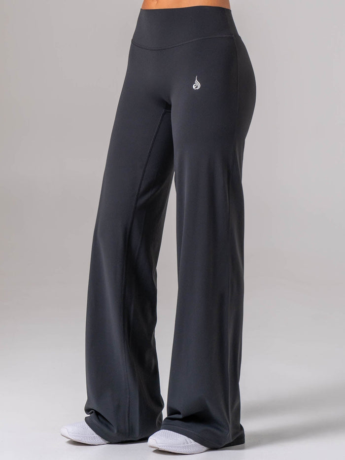 NKD Wide Legging - Regular - Midnight Black Clothing Ryderwear