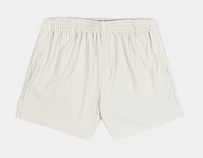 Pleated Fleece Womens Shorts (Cream)
