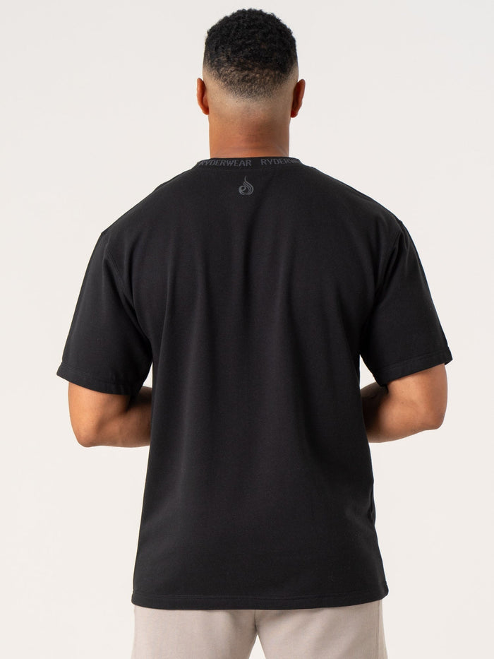 Pursuit Fleece T-Shirt - Black Clothing Ryderwear