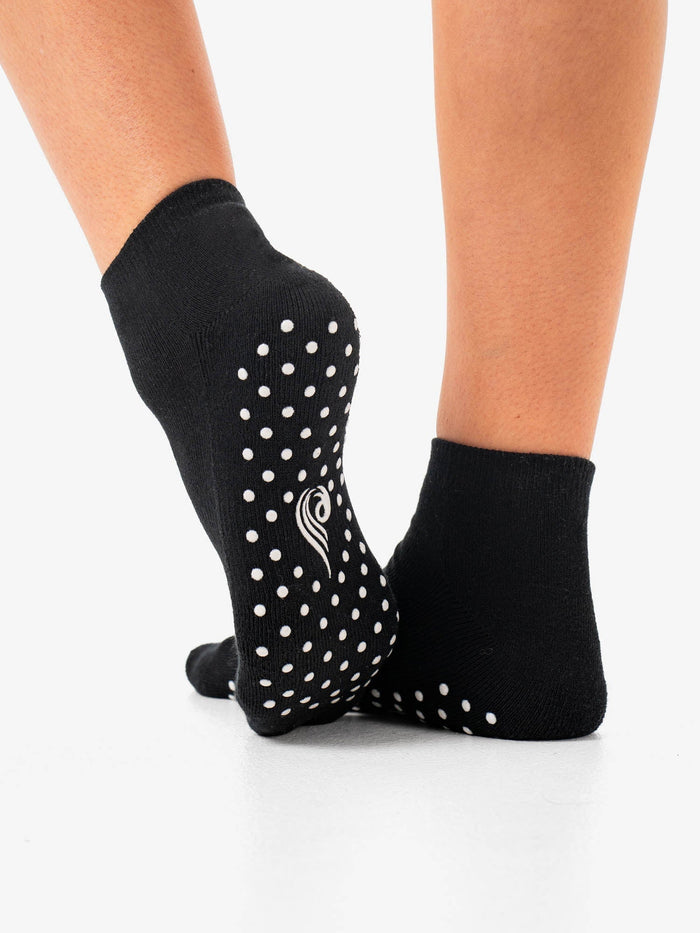 RW Pilates Ankle Grip Socks - Black Ryderwear Staging AU