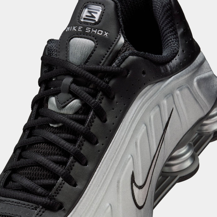 Shox R4 Mens Running Shoes (Metallic Silver/Black/Metallic Silver/Metallic Silver)