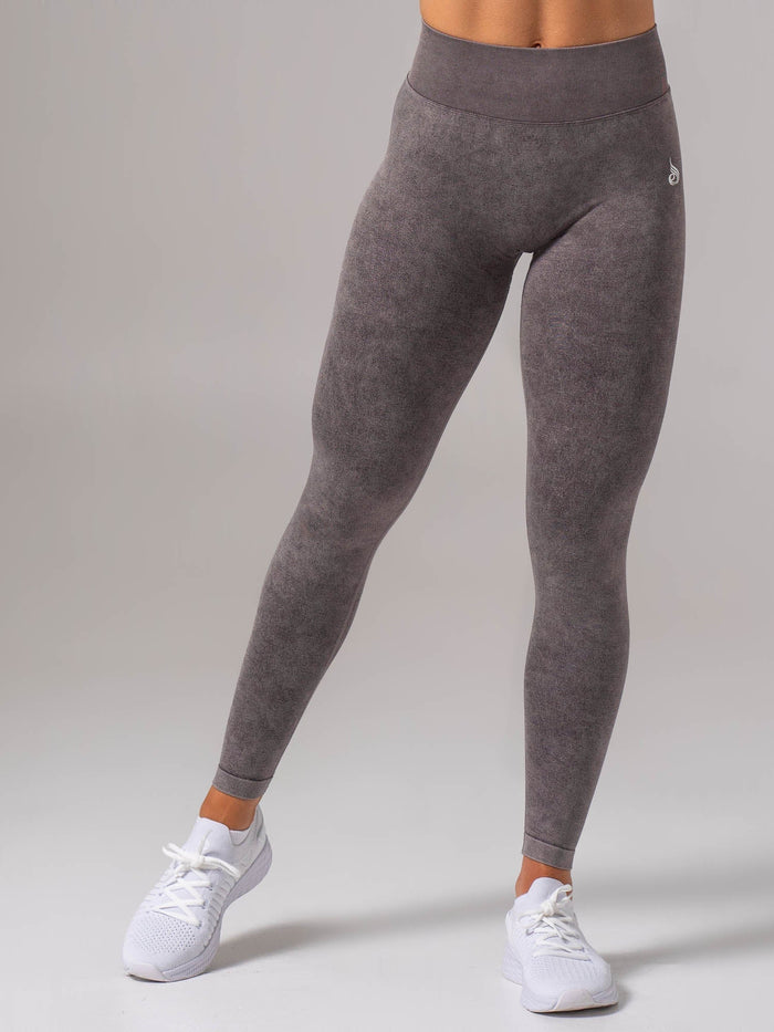 Stonewash Seamless V Back Legging - Cocoa Clothing Ryderwear