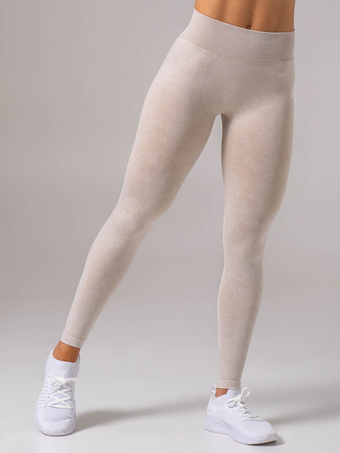Stonewash Seamless V Back Legging - Oatmeal Clothing Ryderwear