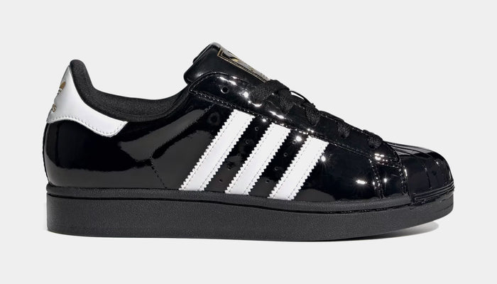 Superstar II Womens Lifestyle Shoes (Black/Cloud White/Gold Metallic)