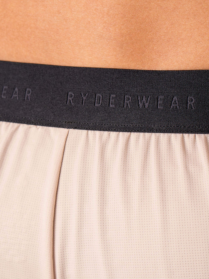 Terrain Mesh Gym Shorts - Chalk Clothing Ryderwear