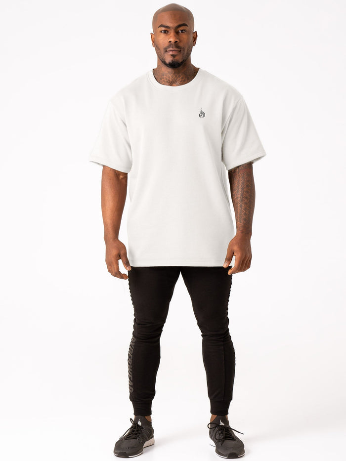 Throwback Fleece Oversized T-Shirt - White Clothing Ryderwear