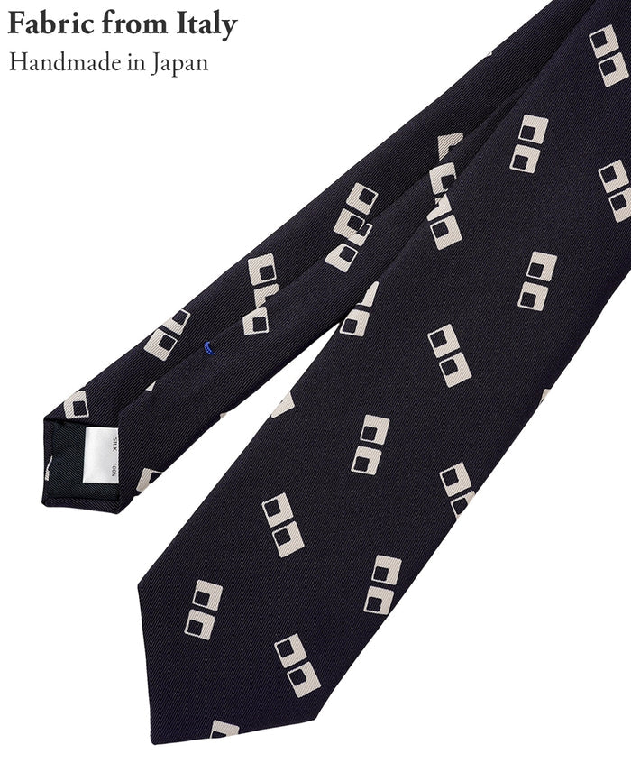 Tie  English Archives