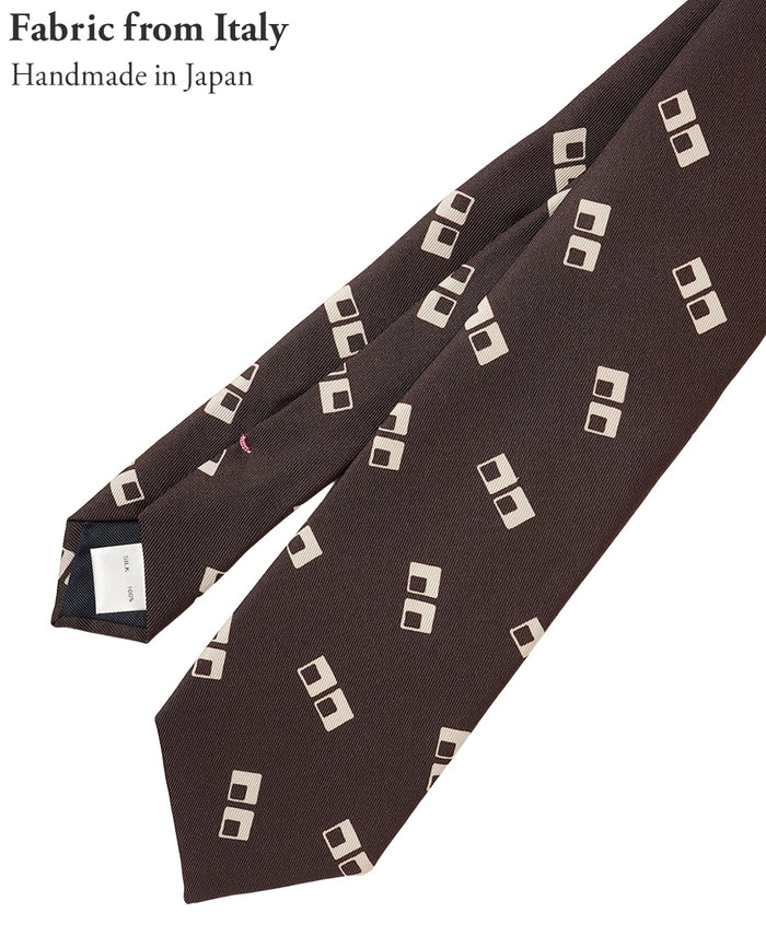 Tie  English Archives