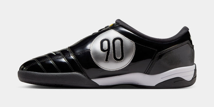Total 90 Mens Running Shoes (Black/White)