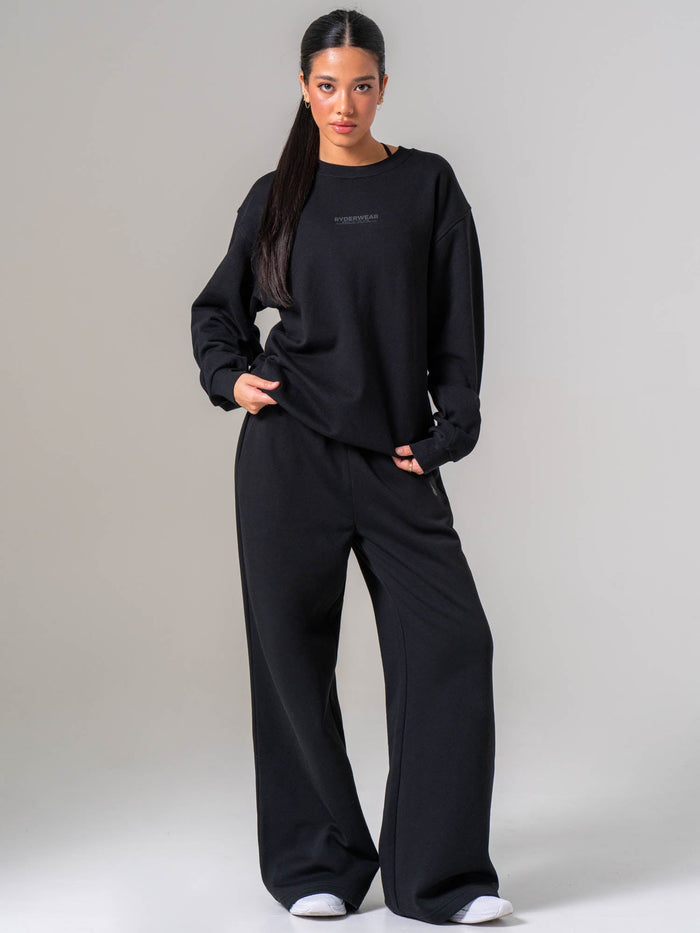 Unisex Crewneck - Black Clothing Ryderwear