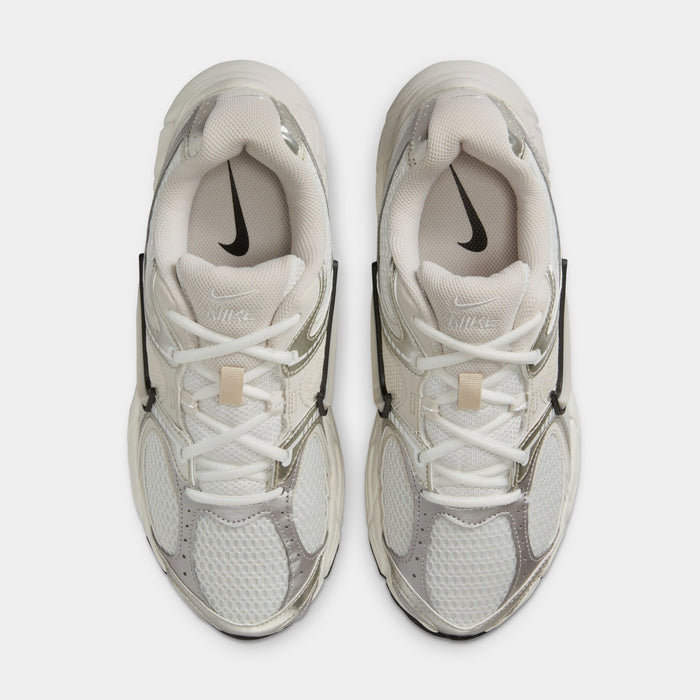 V5 RNR Womens Running Shoes (Summit White/Light Orewood Brown/Sail/Black)