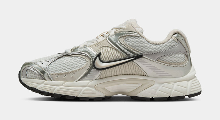 V5 RNR Womens Running Shoes (Summit White/Light Orewood Brown/Sail/Black)