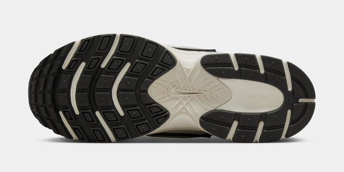 V5 RNR Womens Running Shoes (Summit White/Light Orewood Brown/Sail/Black)