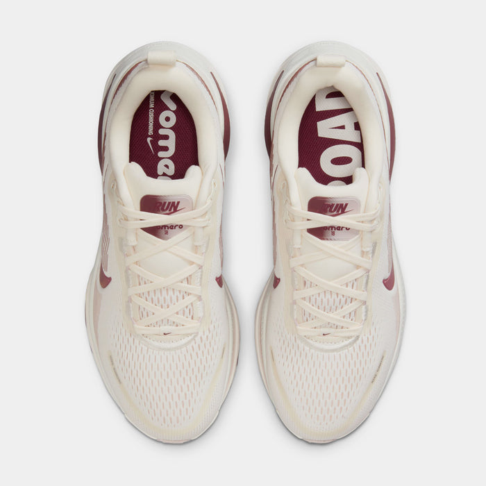 Vomero 18 Womens Running Shoes (Pale Ivory/Red Sepia/Silt Red/Dark Team Red)