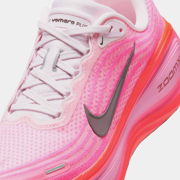 Vomero Plus Womens Running Shoes (Hyper Pink/Burgundy Crush/Bright Crimson)