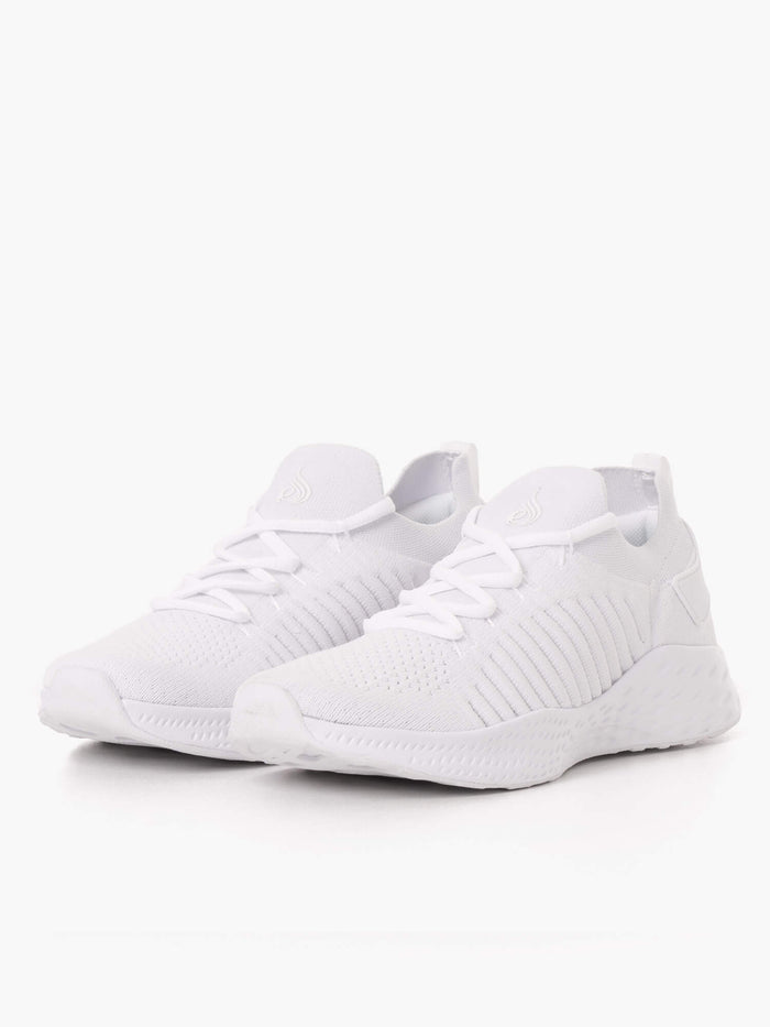 Womens Flylyte Trainer - White Shoes Ryderwear