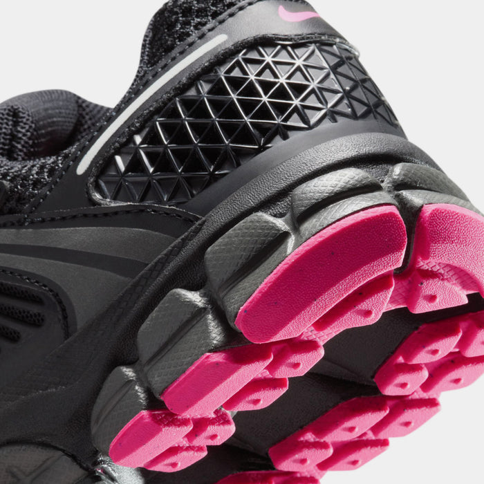 Zoom Vomero 5 Grade School Running Shoes (Black/Metallic PLatinm/Anthracite)