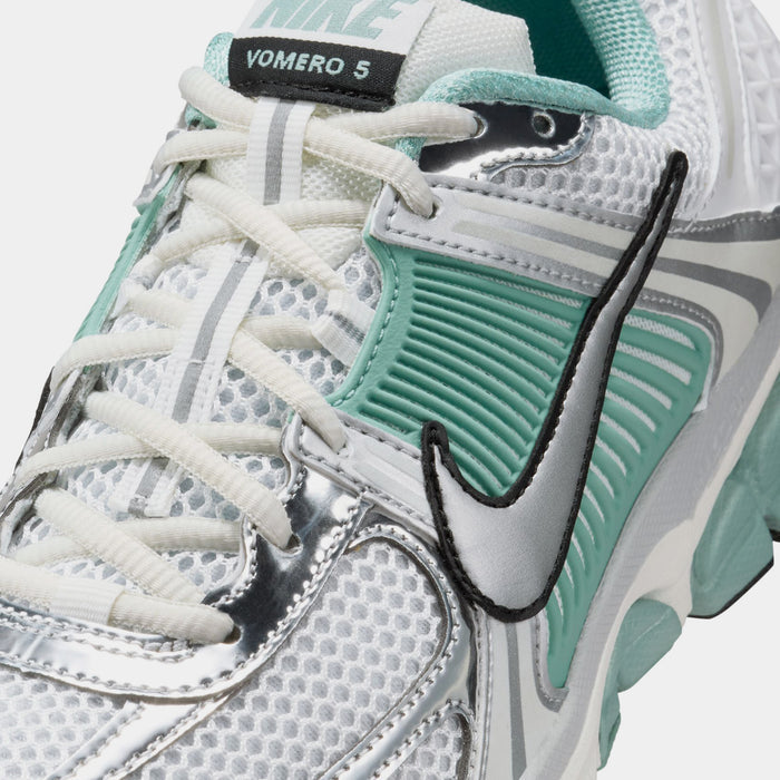 Zoom Vomero 5 Womens Running Shoes (Summit White/Metallic Silver/Wolf Grey)